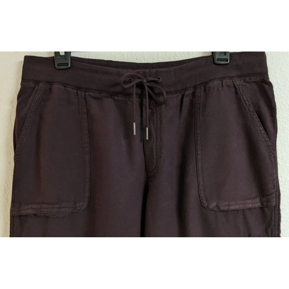 Aritzia COMMUNITY Cebu Cotton Eggplant Purple Colored Joggers Pants M